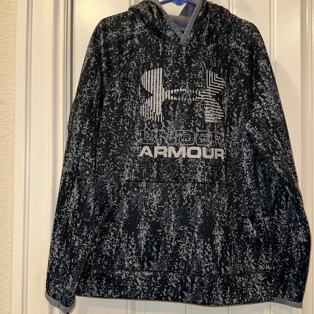 Under Armour kids hoodie Youth small black and grey pixel